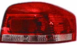Feu arrière droit pour AUDI A3 II ph.2 (3 portes) 2005-2008, Neuf