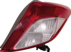 Feu arrière droit pour TOYOTA YARIS III phase 1, 2011-2014, (rouge/blanc), Neuf