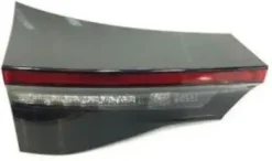 Feu arrière gauche intérieur pour TOYOTA YARIS CROSS depuis 2020, LED, VALEO, Neuf
