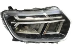 Phare droit pour DACIA DUSTER 2021-2023, Led, avec profilés chromés intérieurs, sans moteur, Neuf